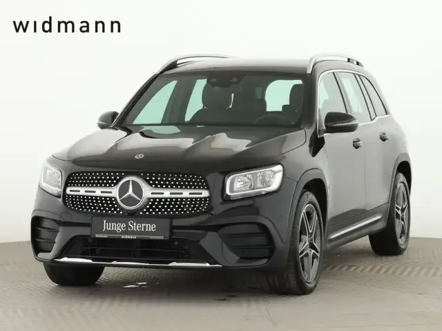 Mercedes-Benz GLB 200