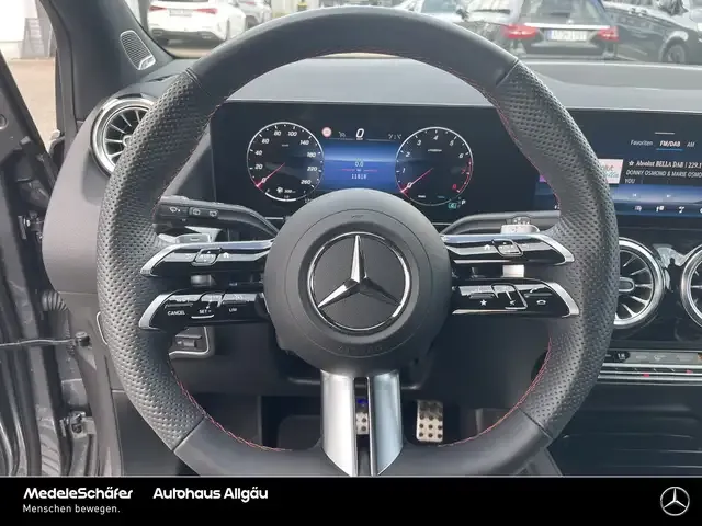 Mercedes-Benz B 250