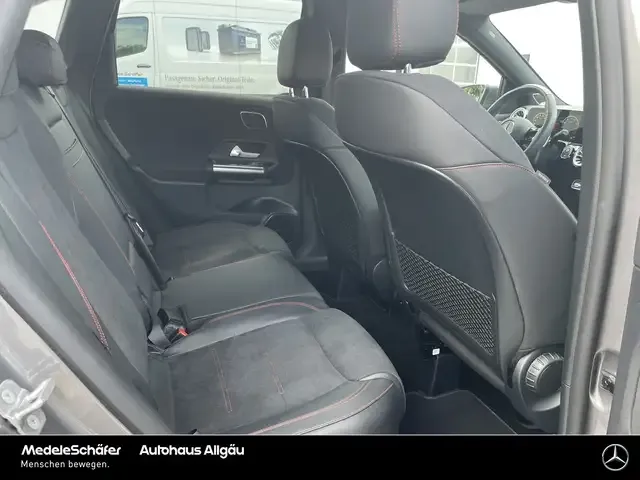 Mercedes-Benz B 250