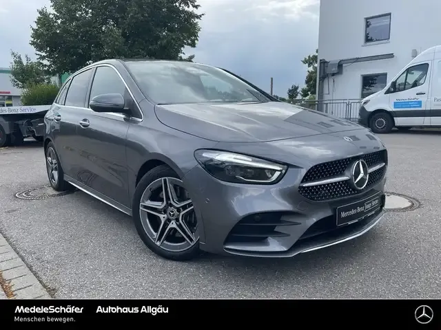 Mercedes-Benz B 250