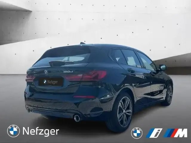 BMW 120