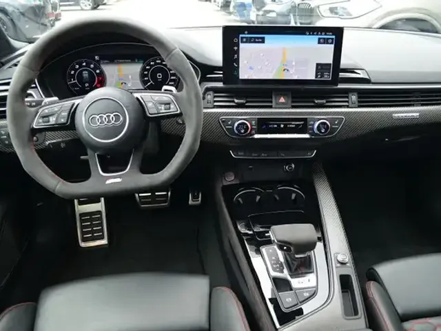 Audi RS4