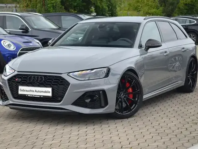 Audi RS4