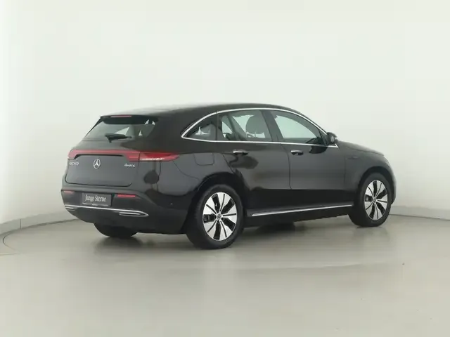 Mercedes-Benz EQC 400