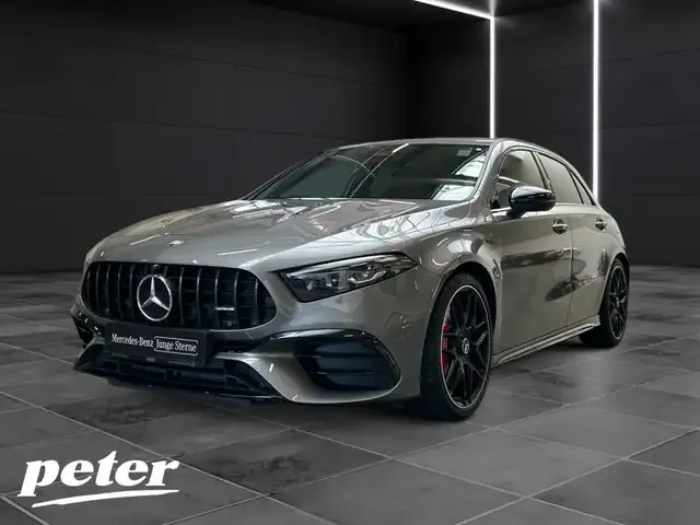 Mercedes-Benz A 45 AMG