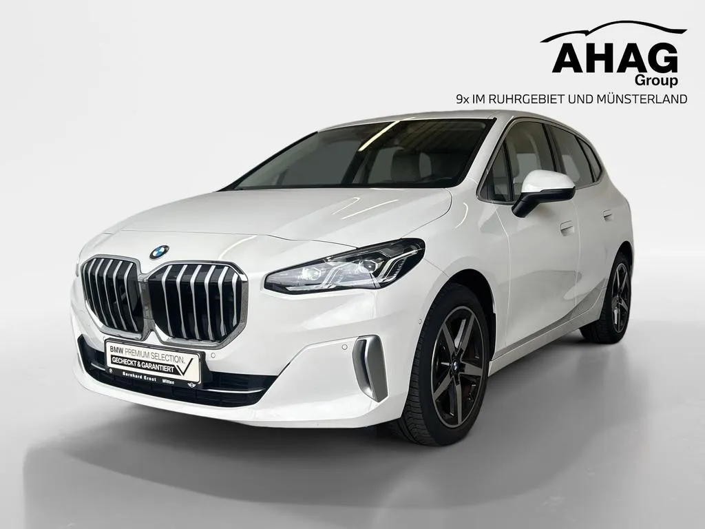 BMW 218