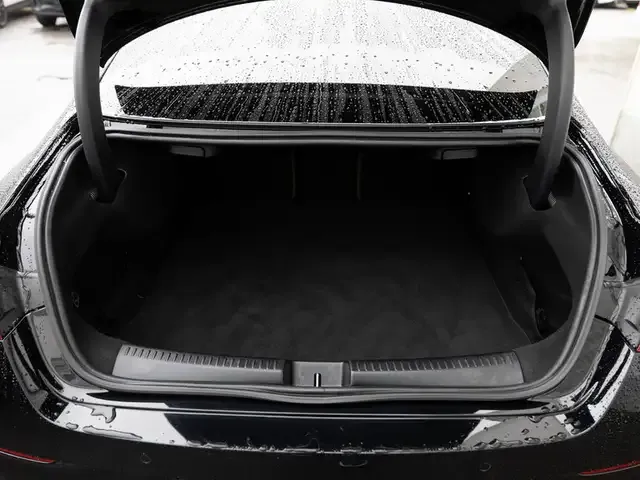 Mercedes-Benz CLA 220