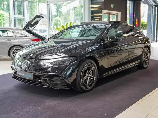 Mercedes-Benz EQE 300