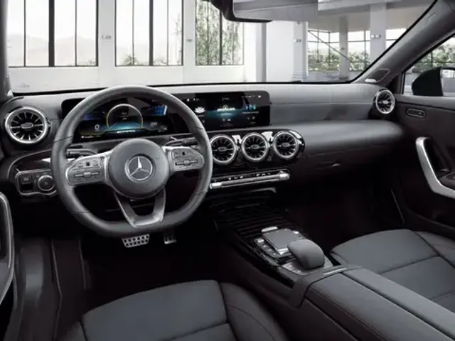 Mercedes-Benz A 35 AMG