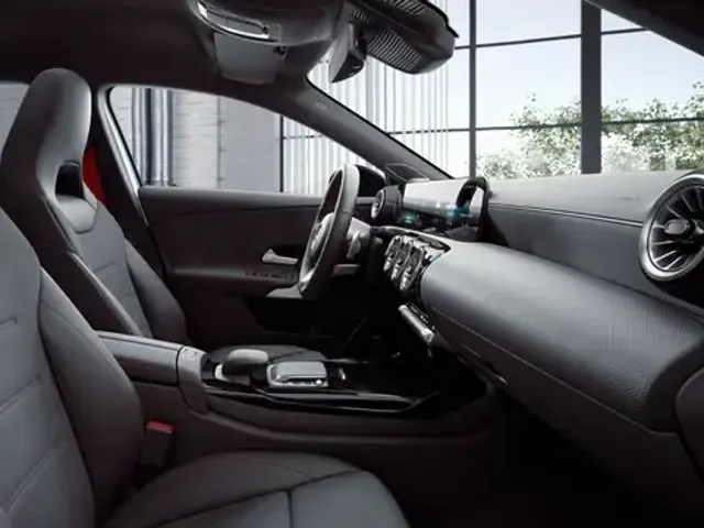 Mercedes-Benz A 35 AMG