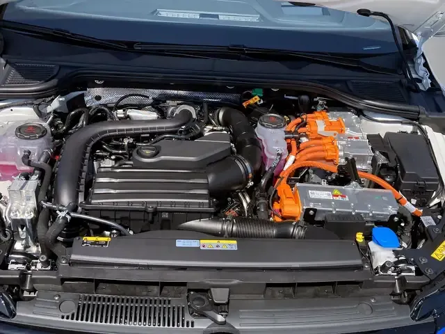 Volkswagen Golf GTE