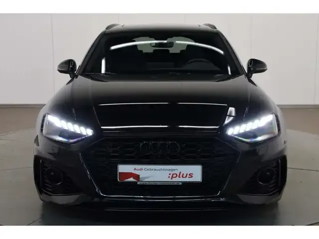 Audi RS4