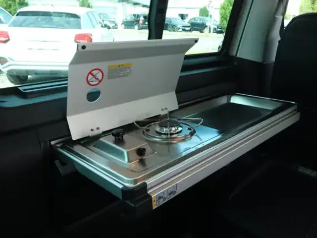 Volkswagen T6.1 California