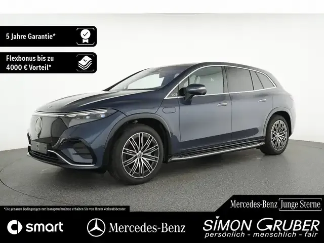 Mercedes-Benz EQS SUV