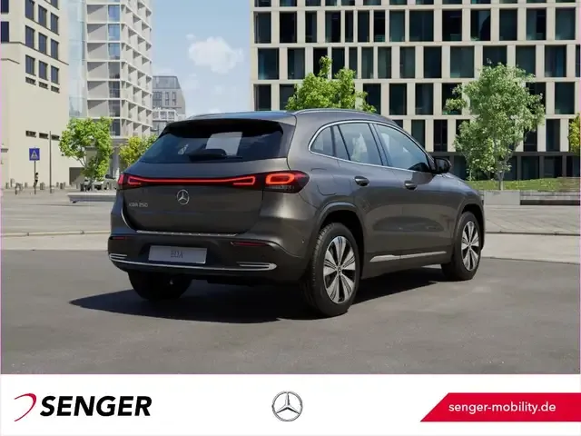 Mercedes-Benz EQA 250
