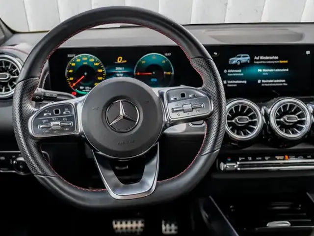 Mercedes-Benz EQB 250