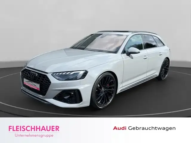 Audi RS4