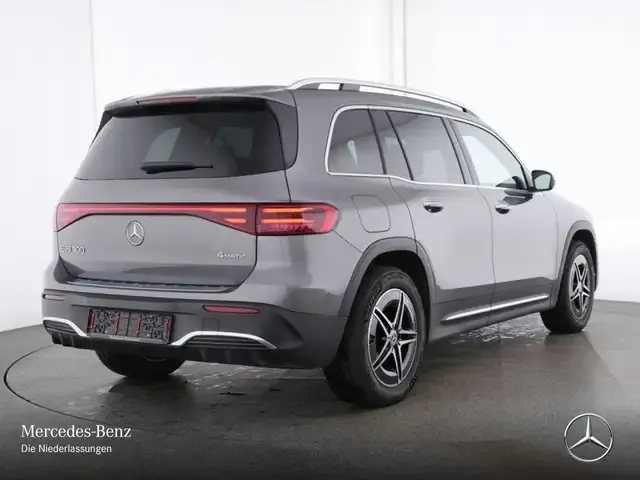 Mercedes-Benz EQB 300