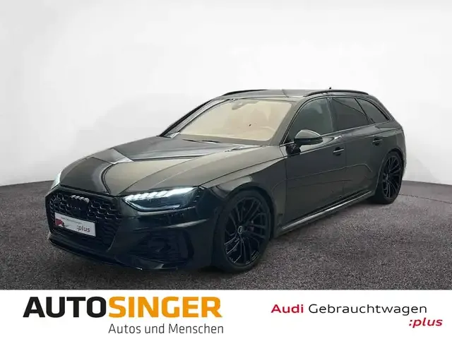 Audi RS4