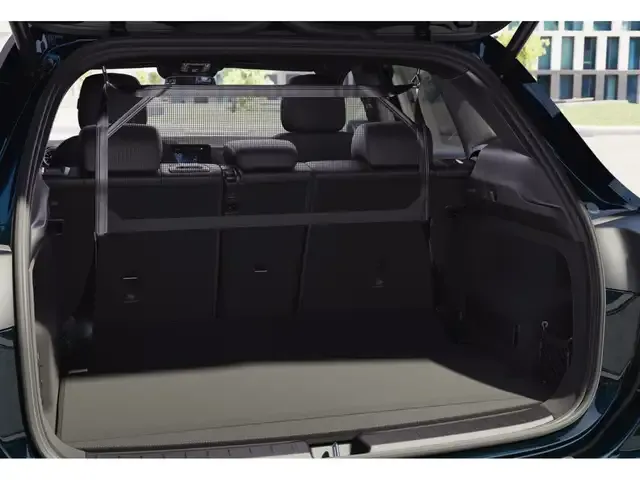 Mercedes-Benz EQA 300