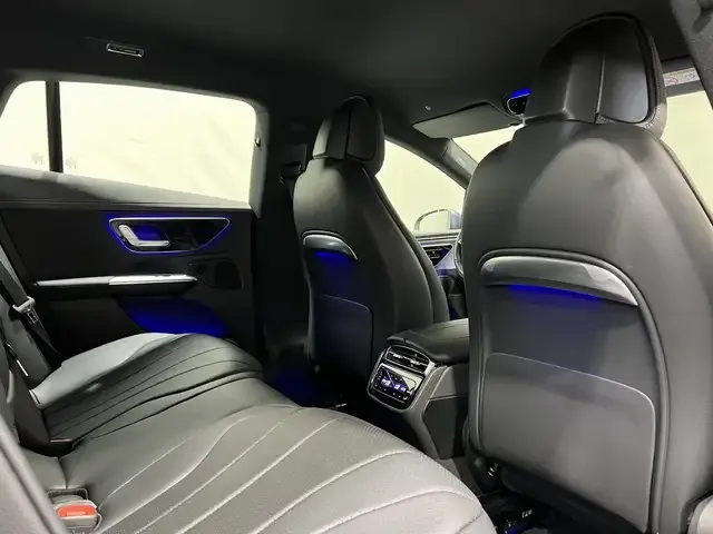 Mercedes-Benz EQE 300