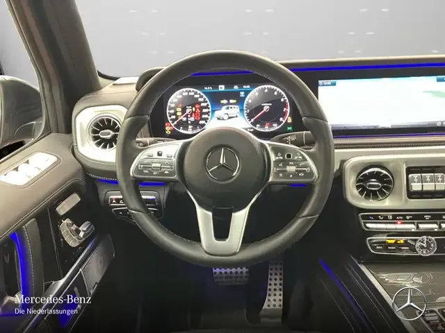 Mercedes-Benz G 500