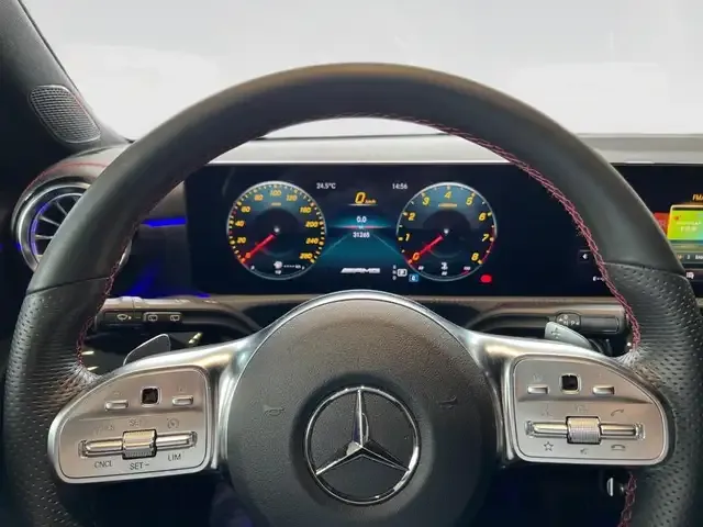 Mercedes-Benz CLA 35 AMG