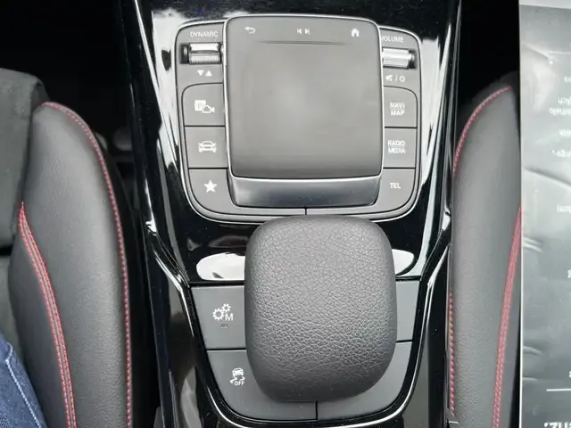 Mercedes-Benz CLA 35 AMG