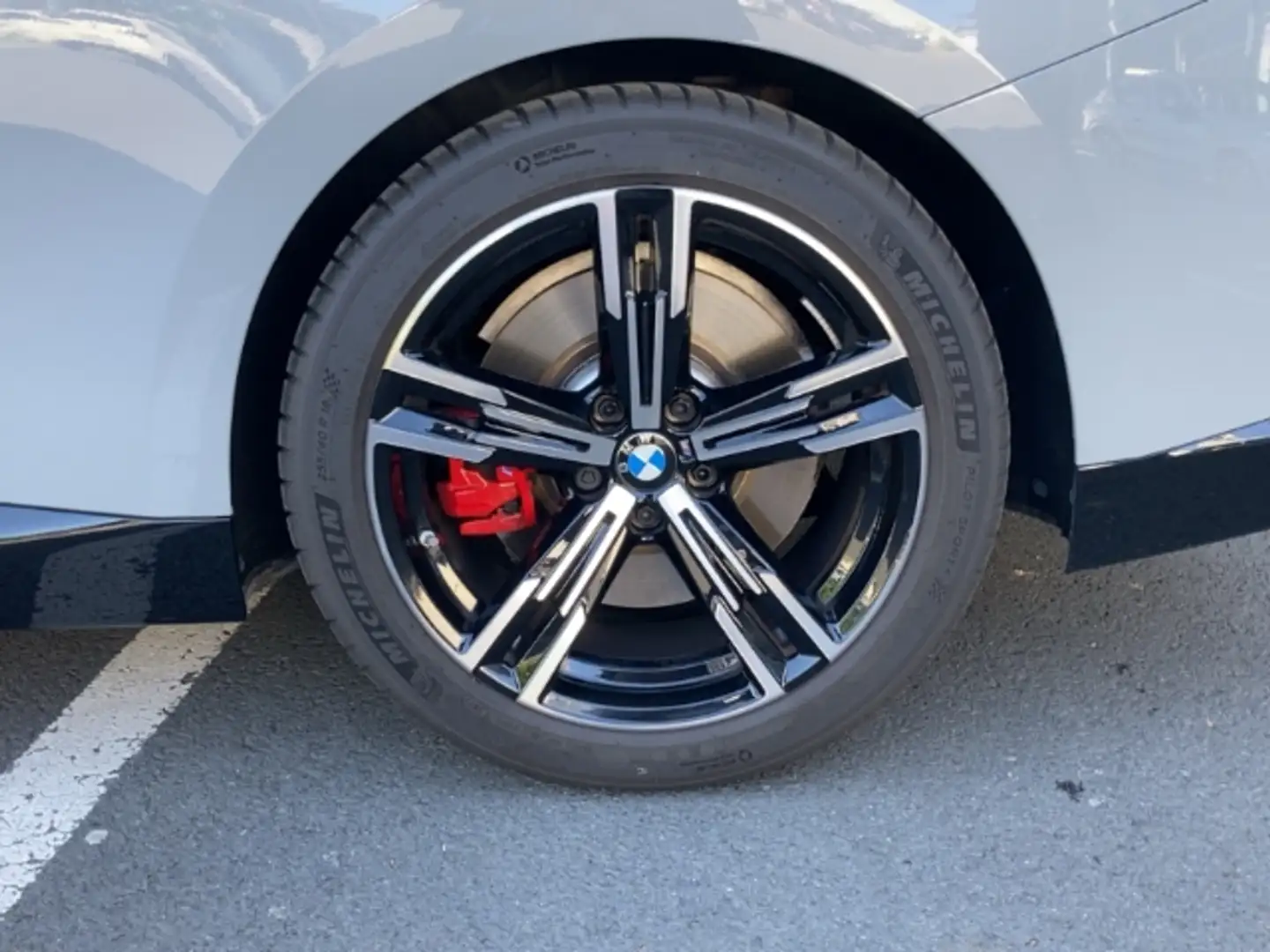 BMW 230