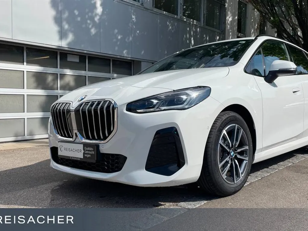 BMW 220