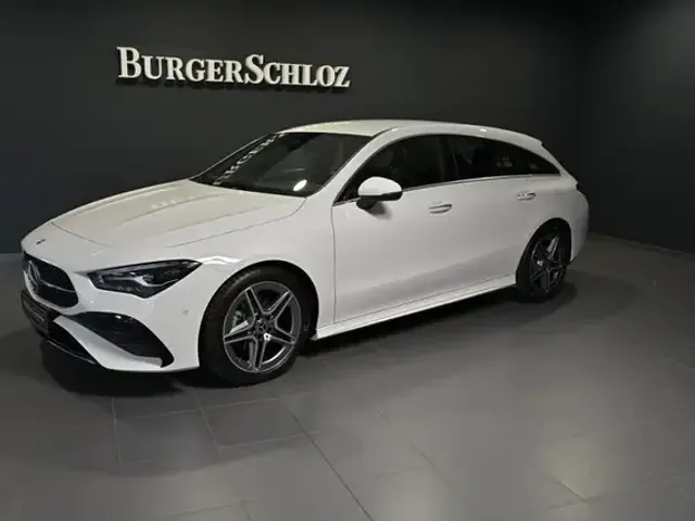 Mercedes-Benz CLA 180