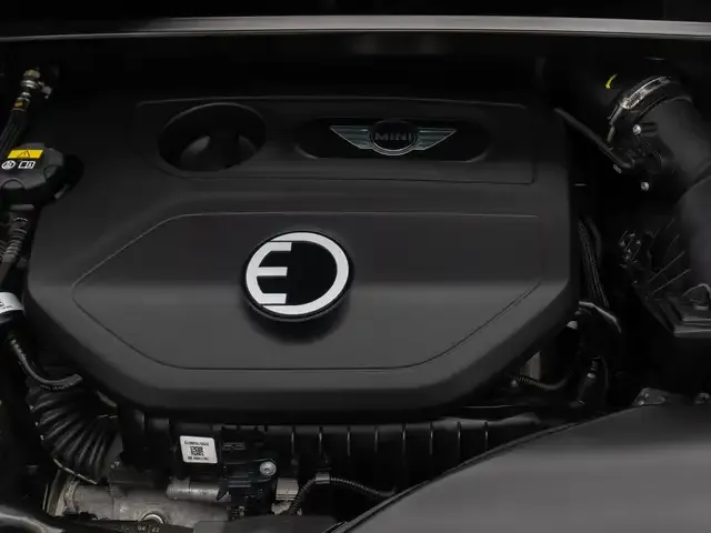 MINI Cooper SE Countryman