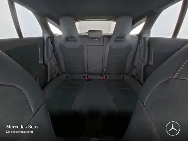 Mercedes-Benz CLA 220