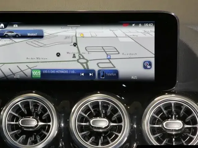 Mercedes-Benz GLA 180