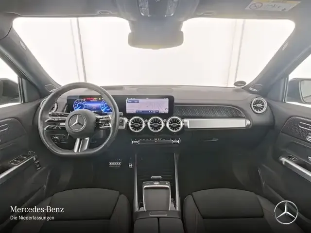 Mercedes-Benz EQB 350