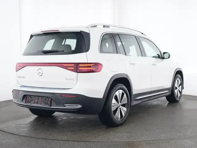 Mercedes-Benz EQB 300