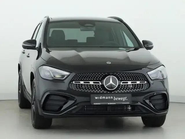 Mercedes-Benz GLA 180