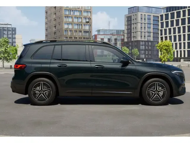 Mercedes-Benz EQB 250