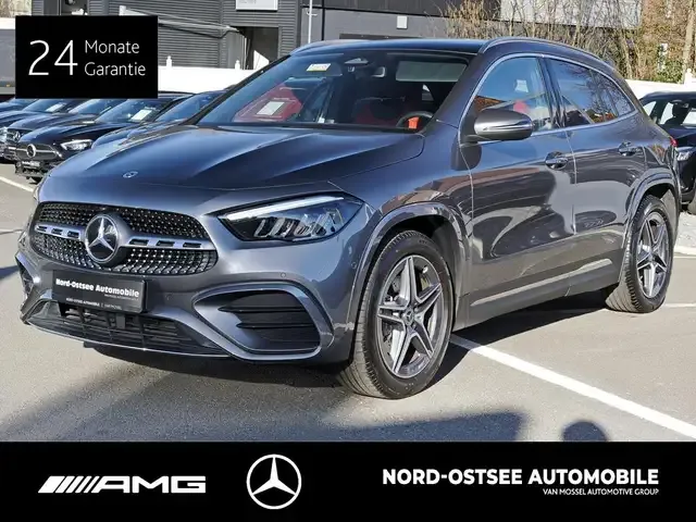 Mercedes-Benz GLA 220
