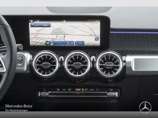 Mercedes-Benz GLB 200