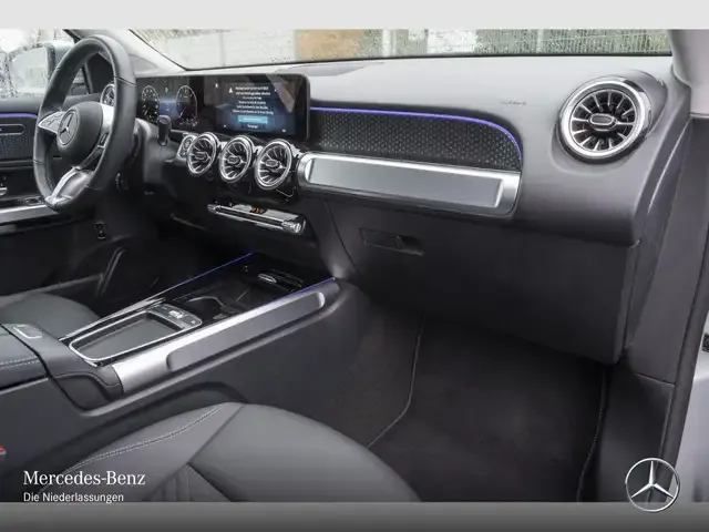 Mercedes-Benz GLB 200
