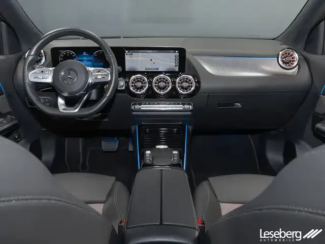 Mercedes-Benz EQA 300
