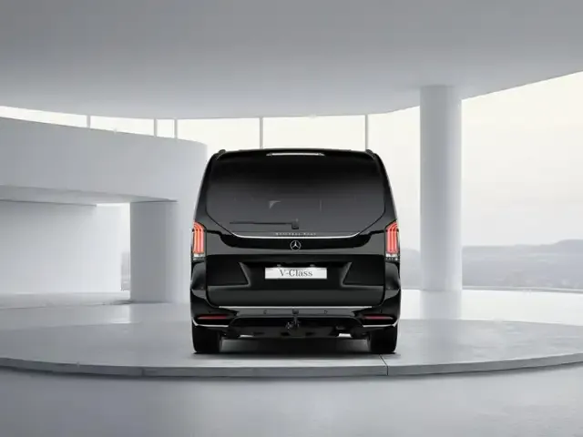 Mercedes-Benz V 220