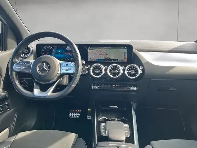 Mercedes-Benz B 250