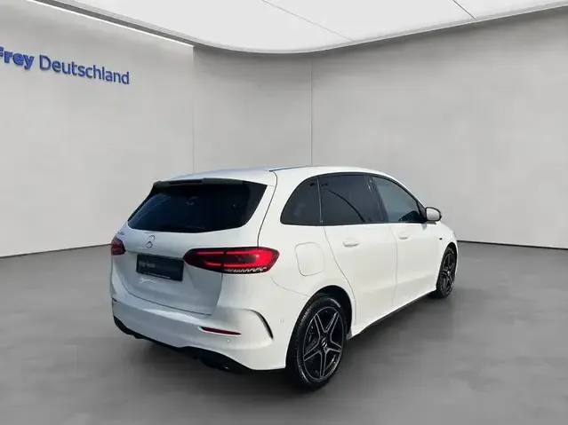 Mercedes-Benz B 250