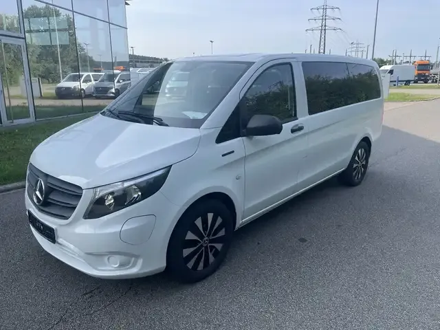 Mercedes-Benz Sonstiges