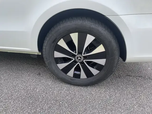 Mercedes-Benz Sonstiges