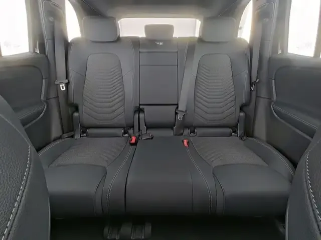 Mercedes-Benz EQB 300