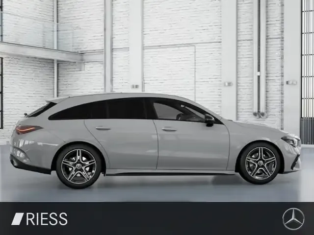 Mercedes-Benz CLA 180