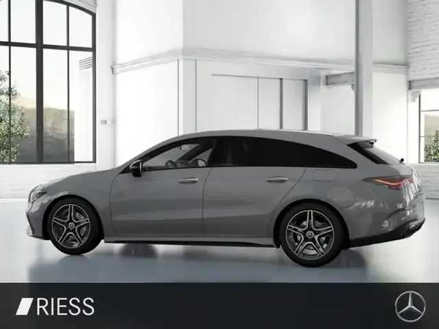 Mercedes-Benz CLA 180